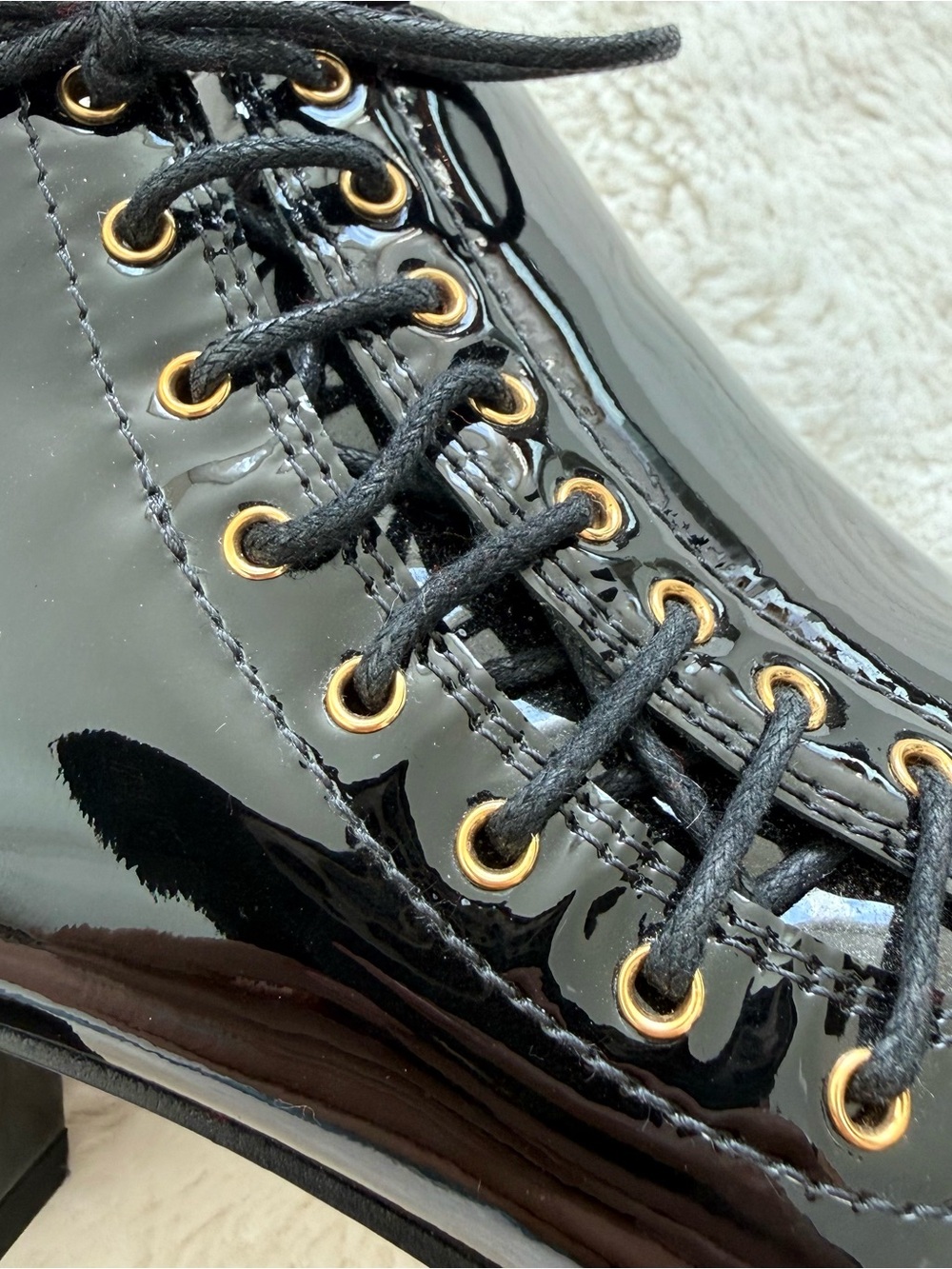 Chanel Lace Up Ankle Boots Black Patent Leather Block Heel CC 39 EU - Picture 7 of 10